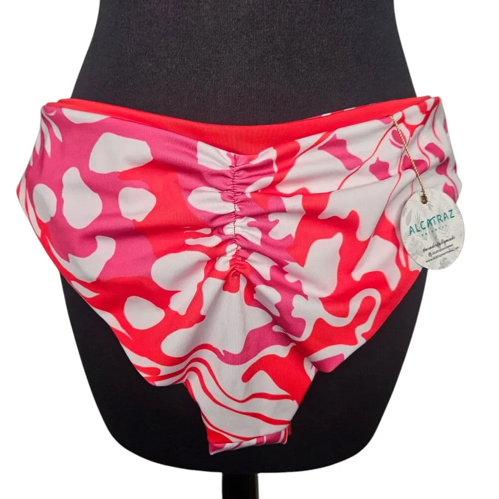 ALCATRAZ Swimwear Monarca Bikini Ruffles Size 38 Top Size Large Bottom